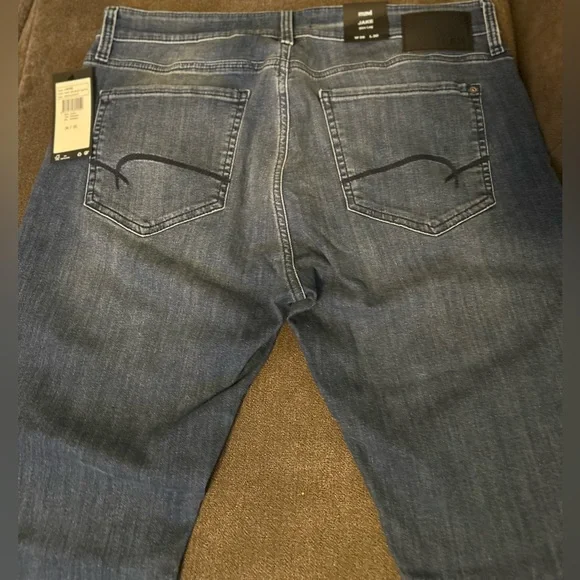 Mavi Men’s High Quality Indigo Slim Fit Jeans: New With Tags!